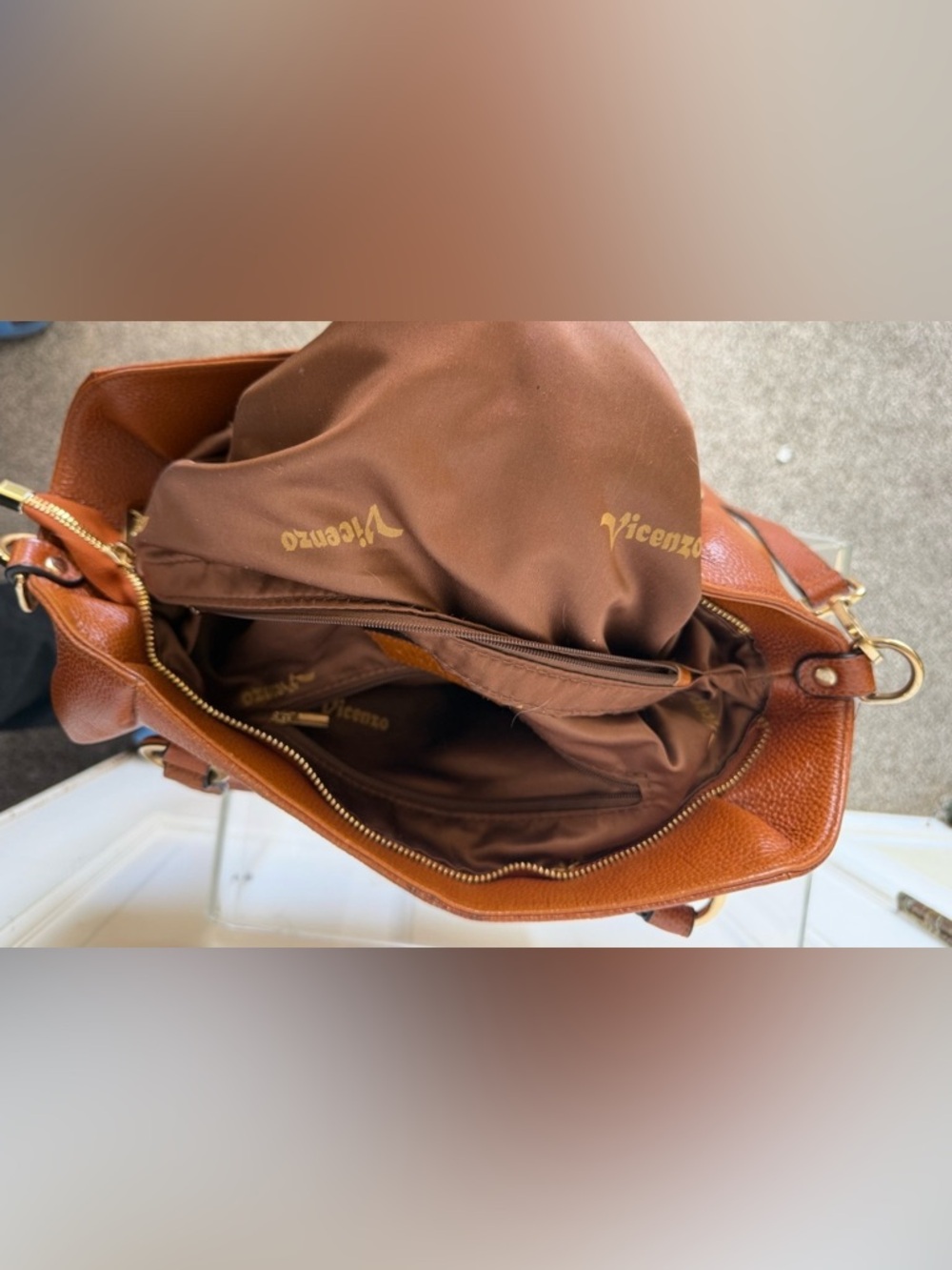 LIKE NEW Vicenzo Leather Caramel Satchel Tote Handbag Purse Crossbody - Picture 7 of 16